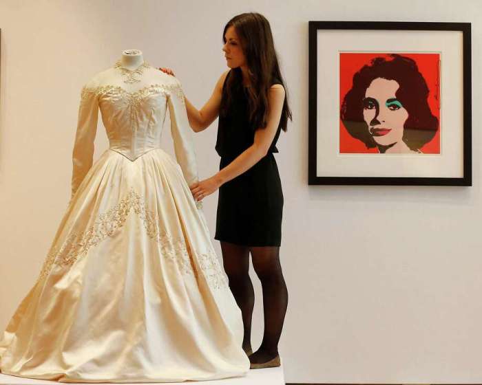 Elizabeth taylor wedding dresses