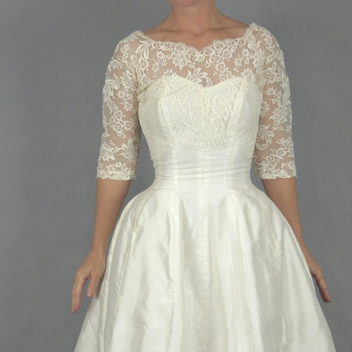 Vintage 50s wedding dress